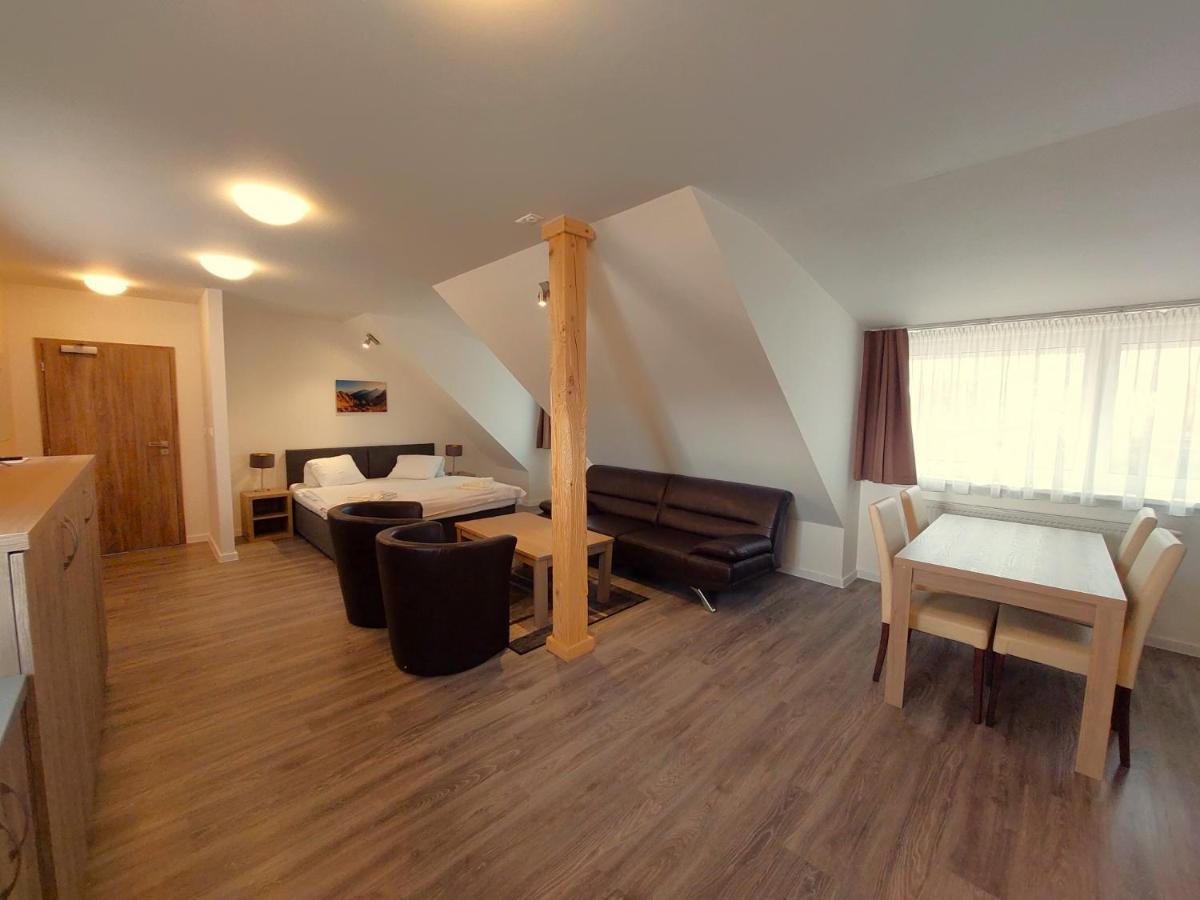 Penzion Ceresnovy Sad & Wellness Vysoke Tatry Exterior photo