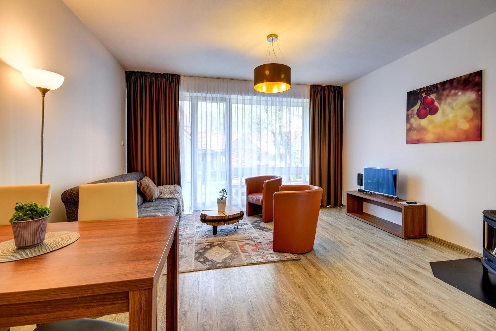 Penzion Ceresnovy Sad & Wellness Vysoke Tatry Exterior photo
