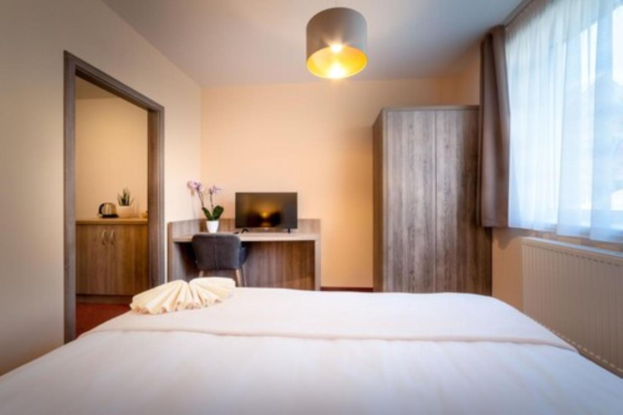 Penzion Ceresnovy Sad & Wellness Vysoke Tatry Exterior photo