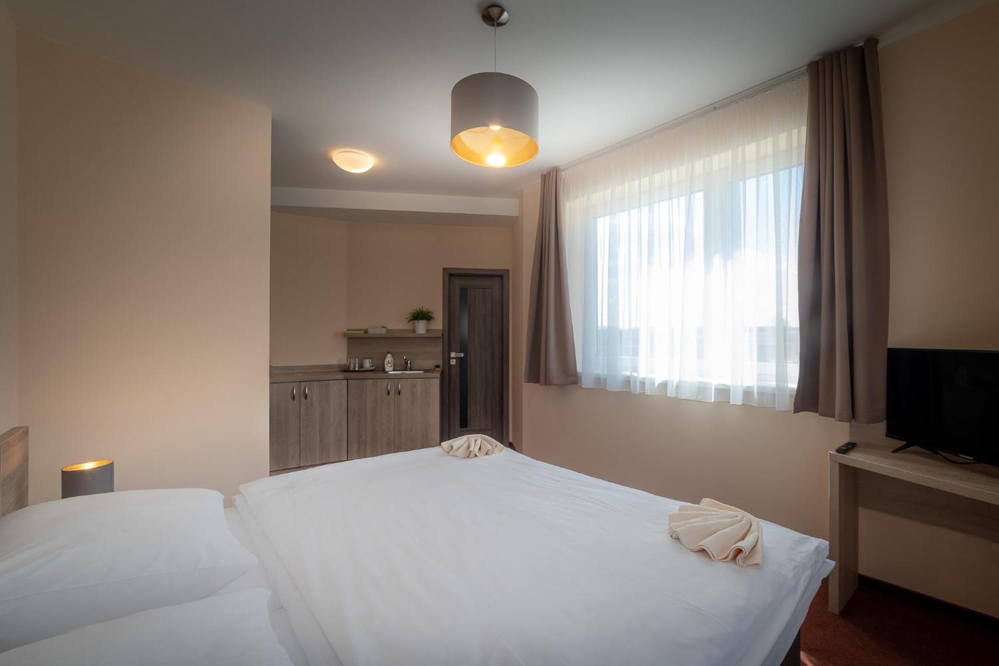 Penzion Ceresnovy Sad & Wellness Vysoke Tatry Exterior photo