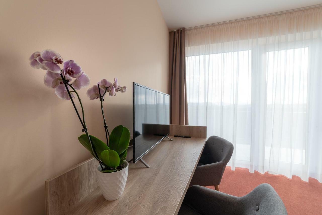 Penzion Ceresnovy Sad & Wellness Vysoke Tatry Exterior photo